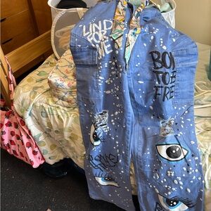 ‘Popular Singer’ Blue Jeans with Patterned Trim